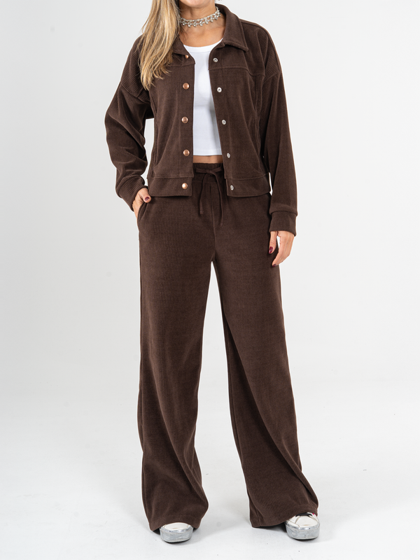 Ref: 0610559 Pantalón wide leg, stretch, tejido acanalado, bolsillo en costado, pretina resortada, tono cafe