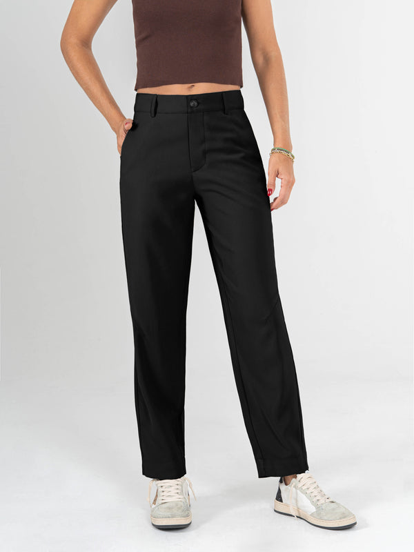 Ref: 0620084 Pantalón slouchy, sin prense, tejido plano liviano, tiro alto, tono negro.