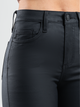 Ref: 063969 Pantalón Skinny, stretch,  tiro alto, tono negro, efecto cuero