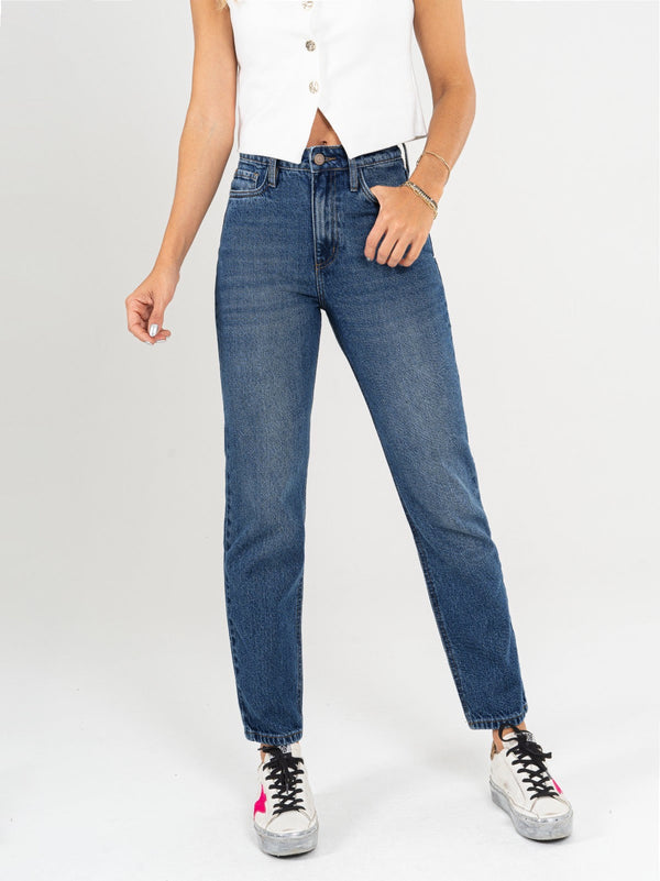 Ref: 065585 Jean Mom fit, rígido, tiro alto, tono azul oscuro