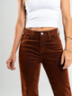 Ref: 065598 Jean straight leg, confort, denim velvet, acabado terciopelo, tiro alto, tono terracota