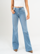 Ref: 065654 Jean flare stretch, bota ancha, tiro medio, tono azul medio claro