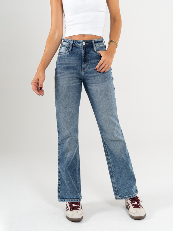 Ref: 065667 Jean semi flare, stretch, tiro alto, cropped, azul oscuro