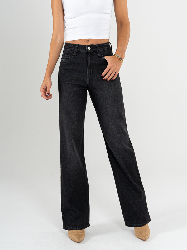 Ref: 065669 Jean straight leg, rígido, tiro alto, tono gris oscuro