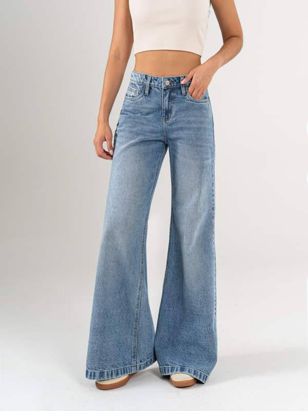 Ref: 065762 Jean palazzo, rígido, tiro medio, tono azul medio