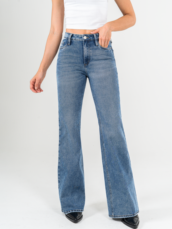 Ref: 065880 Jean flare stretch, bota ancha, tiro alto, tono azul medio