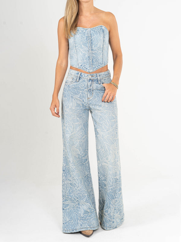 Ref: 065988 Jean palazzo, tiro medio, detalle de tela bordada, rígido, tono azul medio