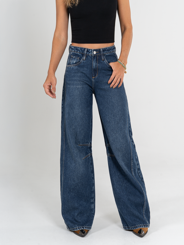 Ref: 065997 Jean wide leg, tiro alto, con cortes en costado, rígido, tono azul oscuro