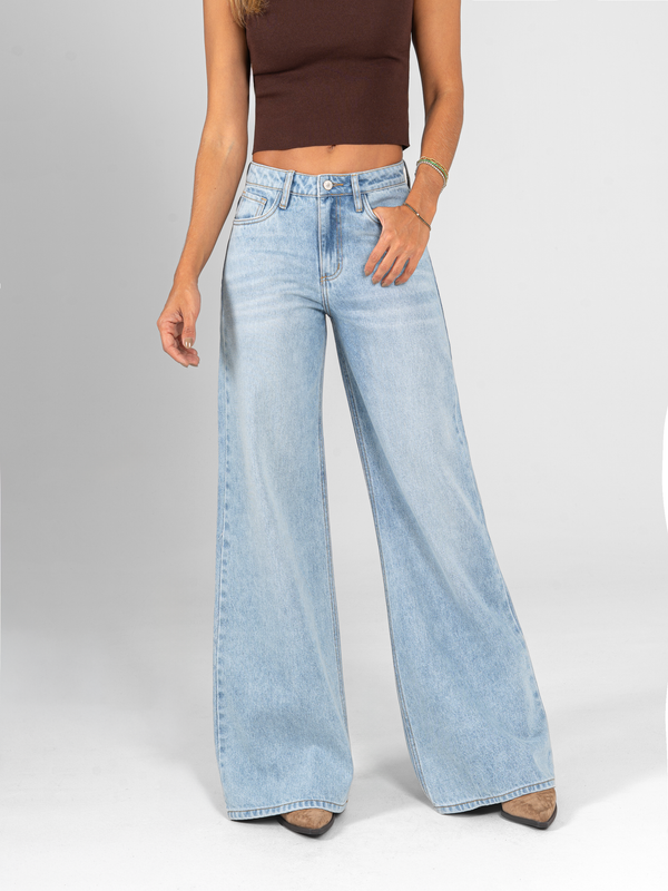 Ref: 066082 Jean palazzo, rígido, tiro medio, tono azul medio claro