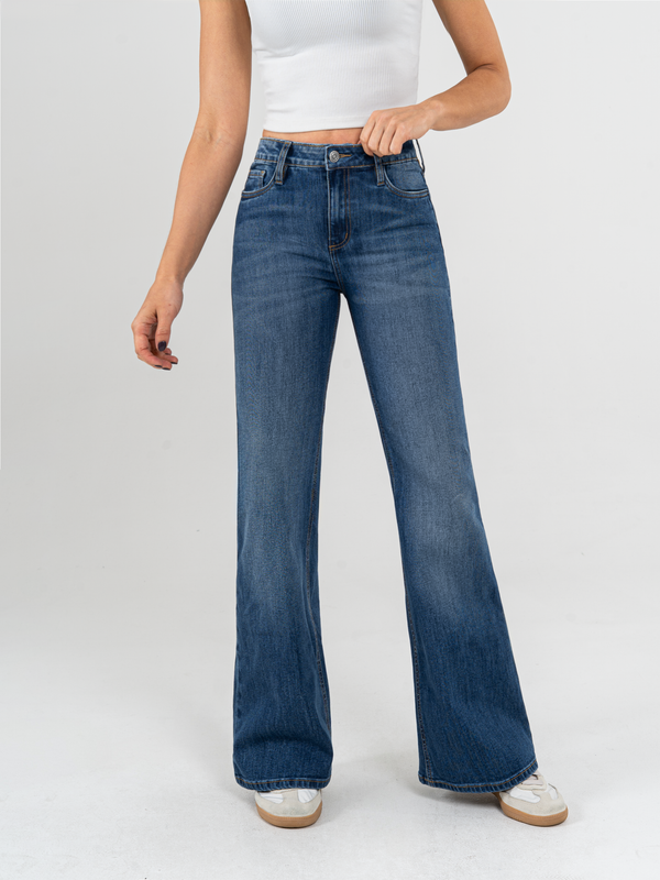 Ref: 066102 Jean flare stretch, bota ancha, tiro alto, tono azul medio