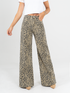 Ref: 069245 Jean Mom Flare palazzo, stretch, animal print, tiro alto