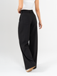 Ref: 069606 Pantalón palazzo, stretch, tejido plano liviano, detalle en pretina, tono gris oscuro