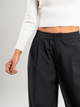 Ref: 069650 Pantalón barrel, pretina con elástico, tiro alto, tejido plano liviano, tono gris
