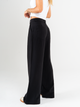 Ref: 069682 Pantalón palazzo, prenses, tono negro, tejido plano liviano, tiro alto