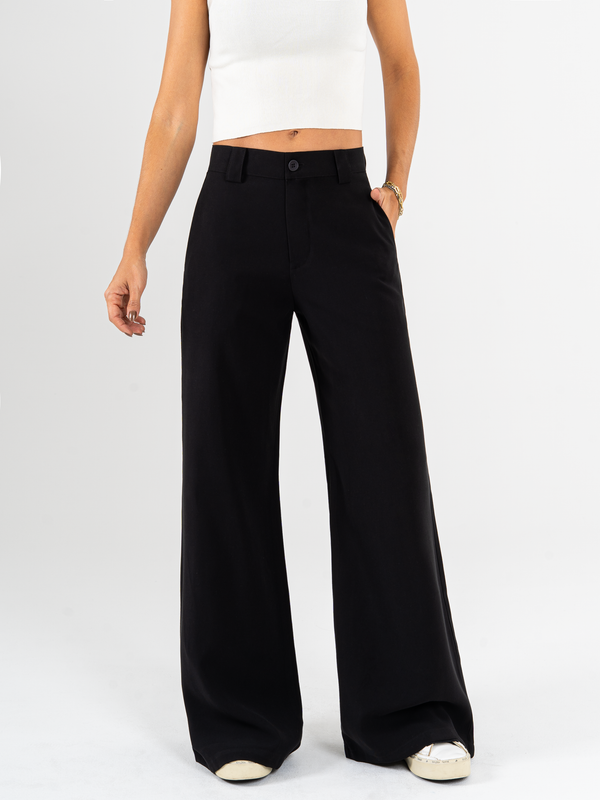 Ref: 069958 Pantalón palazzo, sin prenses, tono negro, tejido plano liviano, tiro alto