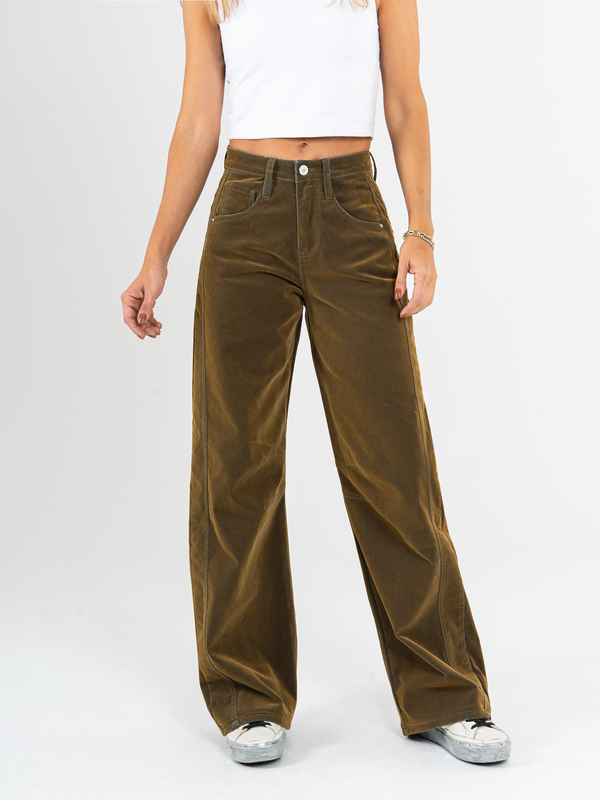 Ref: 065896 Jean wide leg, confort, denim velvet, acabado terciopelo, tiro alto, tono café oliva