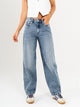 Ref: 065553 Jean barrel, rígido, tiro medio,  diseño cinco bolsillos, tono azul medio