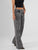 Ref: 065627 Jean Mom Flare, rígido, tiro alto,  detalle en pretina, tono gris medio