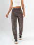 Ref: 069703 Pantalón slouchy, corduroy, rígido, tiro alto, tono cafe