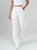Ref: 068096 Pantalón straight leg, tono ivory, tejido plano liviano, tiro alto, bolsillo parche