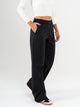 Ref: 069654 Pantalón straight leg, tiro alto, tejido plano liviano, detalle cierres, tono negro