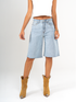 Ref: 065659 Bermuda en denim, rígido, tiro medio, tono azul claro