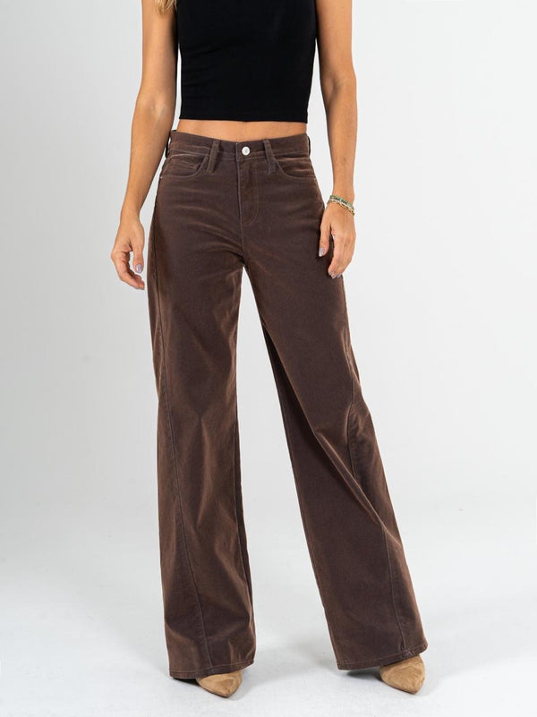 Ref: 065893 Jean mom flare, confort, denim velvet, acabado terciopelo, tiro alto, tono cafe.