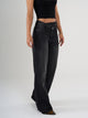 Ref: 065626 Jean Mom Flare, rígido, tiro alto,  detalle en pretina, tono gris oscuro