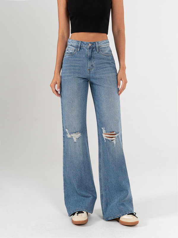 Ref: 065827 Jean mom Flare, rígido, tiro alto, tono azul medio con rotos