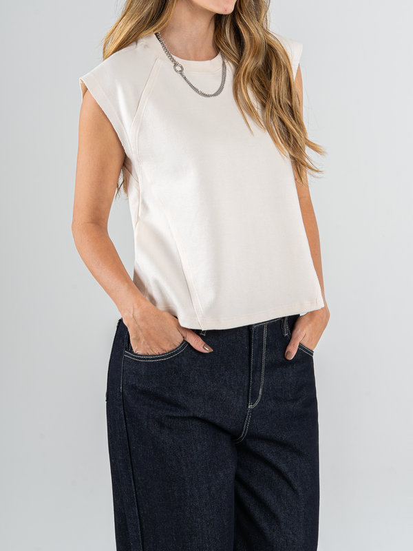 Ref: 0610398 T-shirt manga sisa, fondo entero, cuello en rib, tono ivory