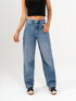 Ref: 065512 Jean barrel, rígido, tiro alto, corte en costado, tono azul medio, diseño cinco bolsillos