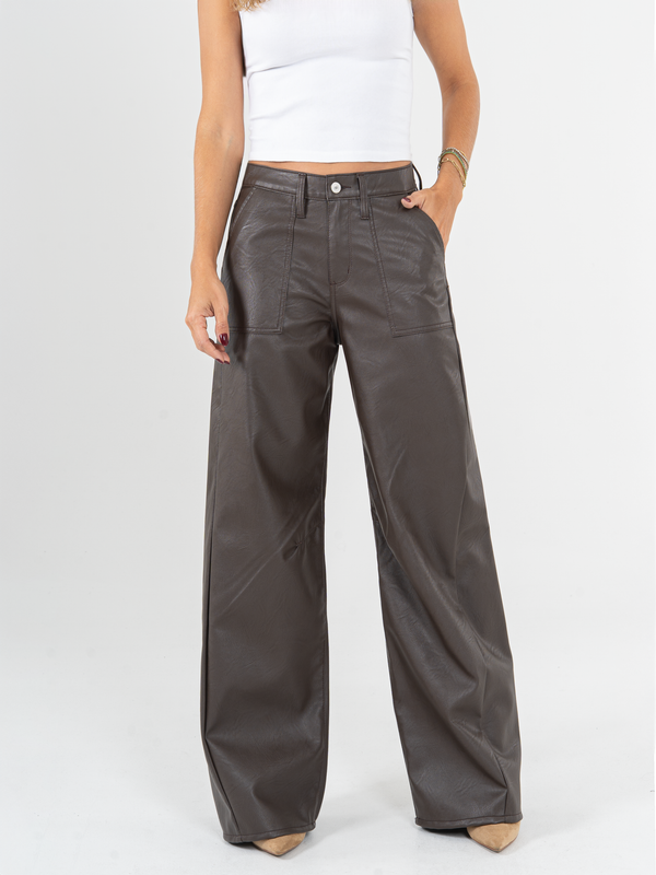 Ref: 0620180 Pantalón wide leg, rígido, tiro alto, efecto cuero, tono cafe