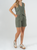 Ref: 067862 Short cargo, con prenses, tono verde, tejido liviano,